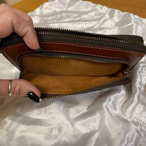 Patricia Nash wallet - Picture 2 of 4